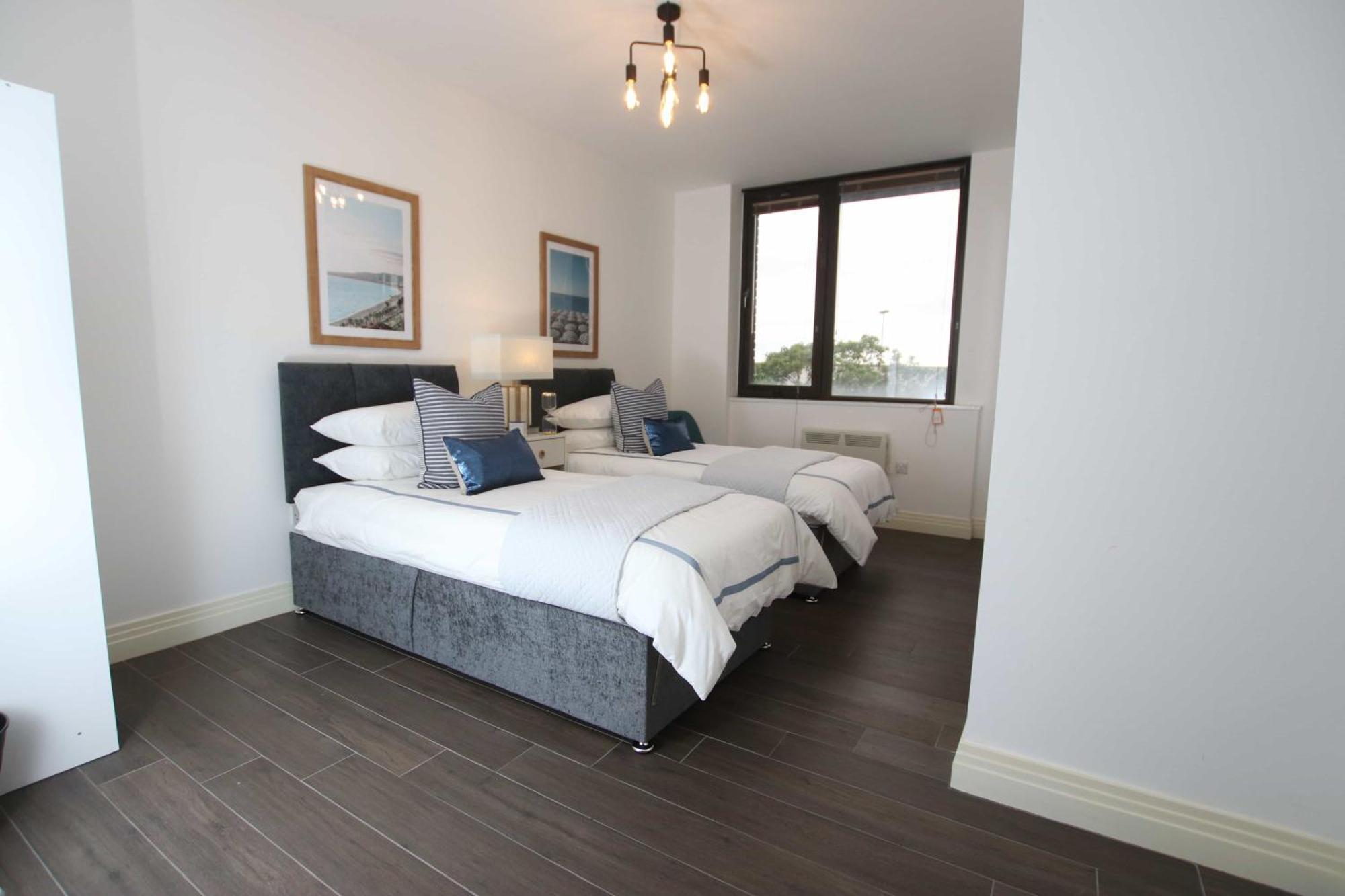 Aisiki Living At Upton Rd, Multiple 1, 2, Or 3 Bedroom Apartments, King Or Twin Beds With Free Wi-Fi & Parking Watford  Buitenkant foto